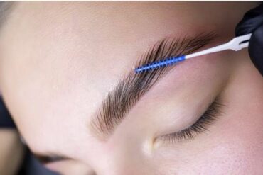 ✨ Le secret d’une peau douce et éclatante: pourquoi les gommages visage et corps sont indispensables